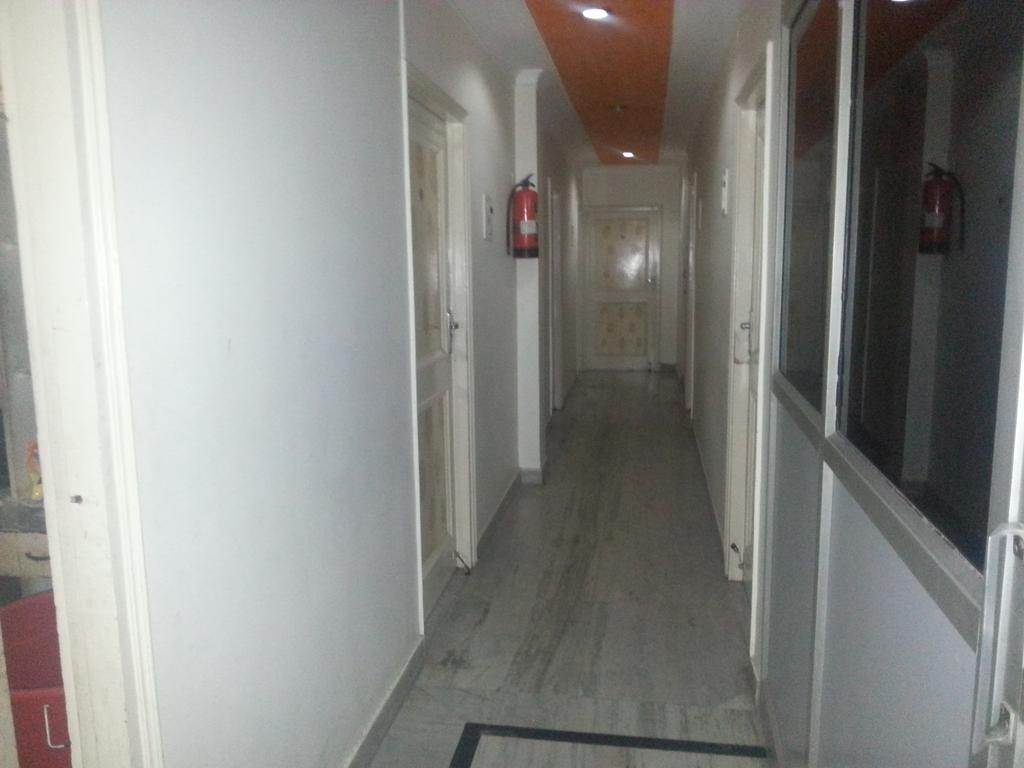 Hotel Royale Paradise Noida Extérieur photo